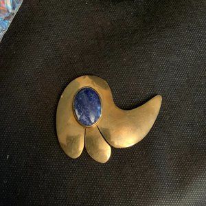 Florelle brass with sodalite stone brooch